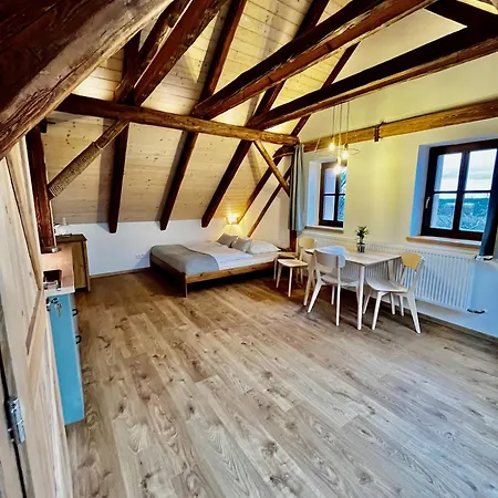 U Nas Ve Lhote - Apartmany / Cela Chalupa Borotin Exterior photo
