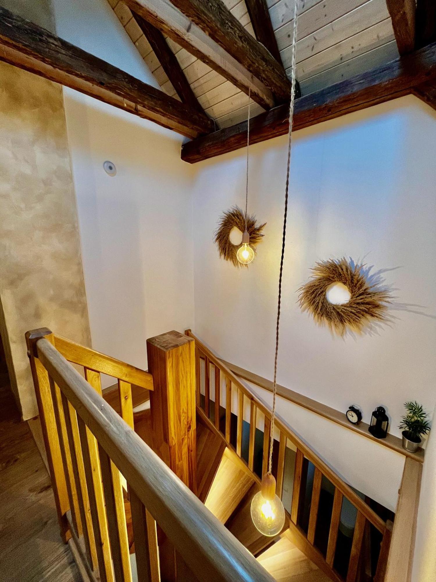 U Nas Ve Lhote - / Country house *